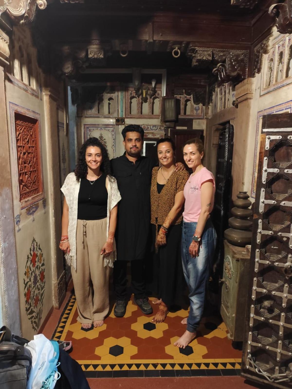 Rose Merry Guesthouse Bikaner Eksteriør bilde